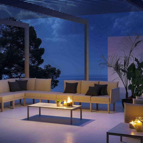 FAUTEUILS & LOUNGE CHAIRS